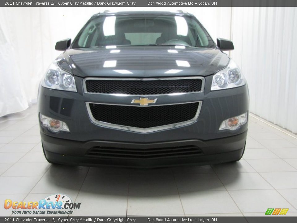 2011 Chevrolet Traverse LS Cyber Gray Metallic / Dark Gray/Light Gray Photo #2
