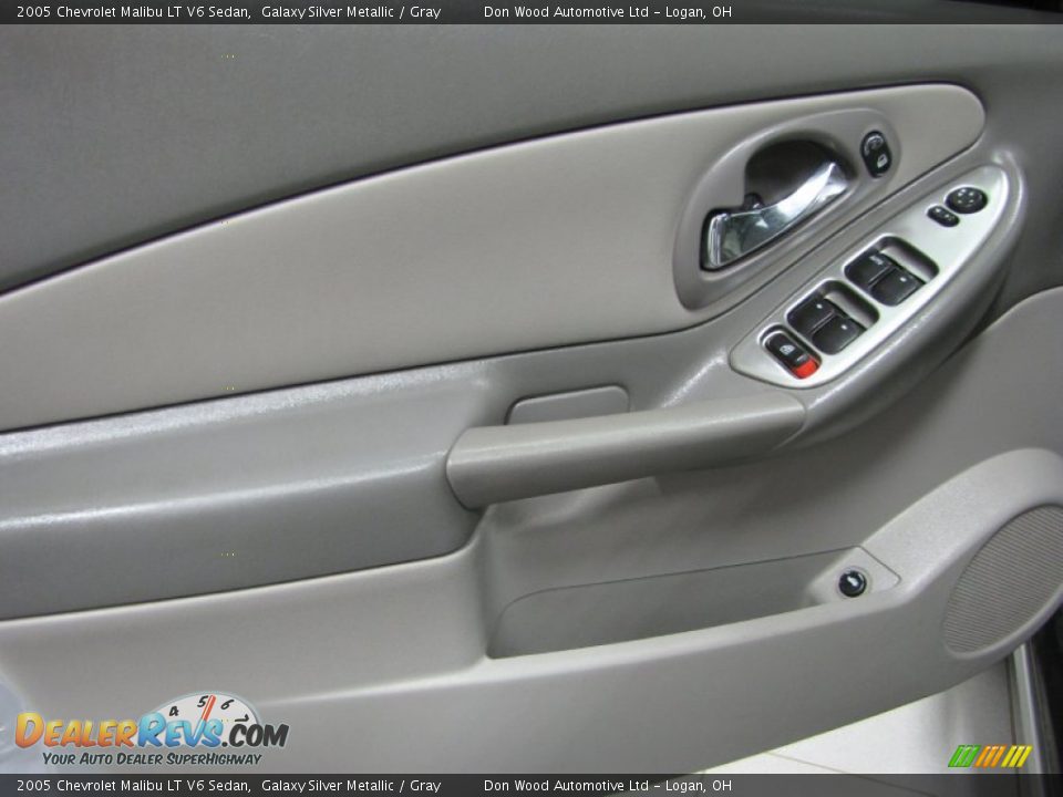 2005 Chevrolet Malibu LT V6 Sedan Galaxy Silver Metallic / Gray Photo #9