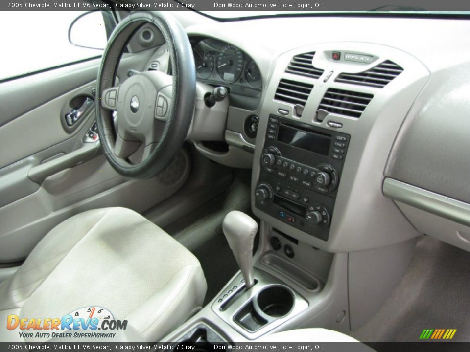 2005 Chevrolet Malibu LT V6 Sedan Galaxy Silver Metallic / Gray Photo #20