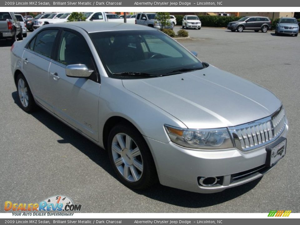 2009 Lincoln MKZ Sedan Brilliant Silver Metallic / Dark Charcoal Photo #2
