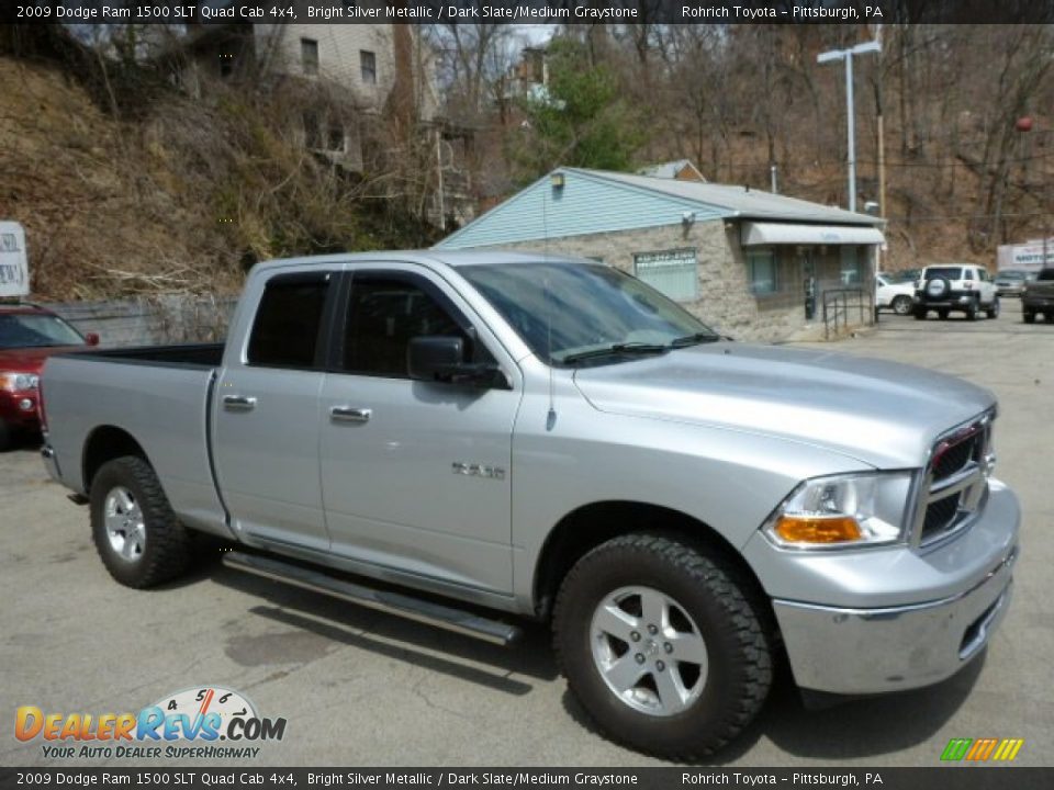2009 Dodge Ram 1500 SLT Quad Cab 4x4 Bright Silver Metallic / Dark Slate/Medium Graystone Photo #1