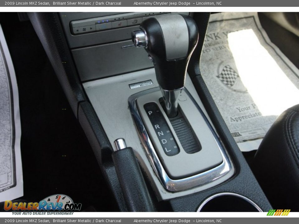 2009 Lincoln MKZ Sedan Shifter Photo #11