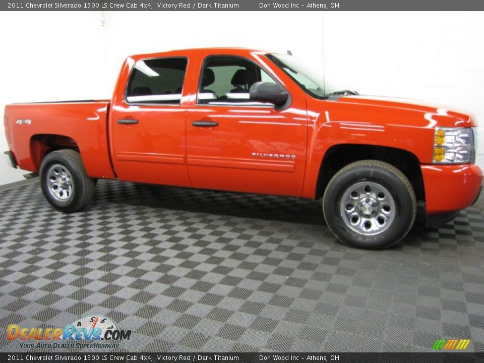 2011 Chevrolet Silverado 1500 LS Crew Cab 4x4 Victory Red / Dark Titanium Photo #3