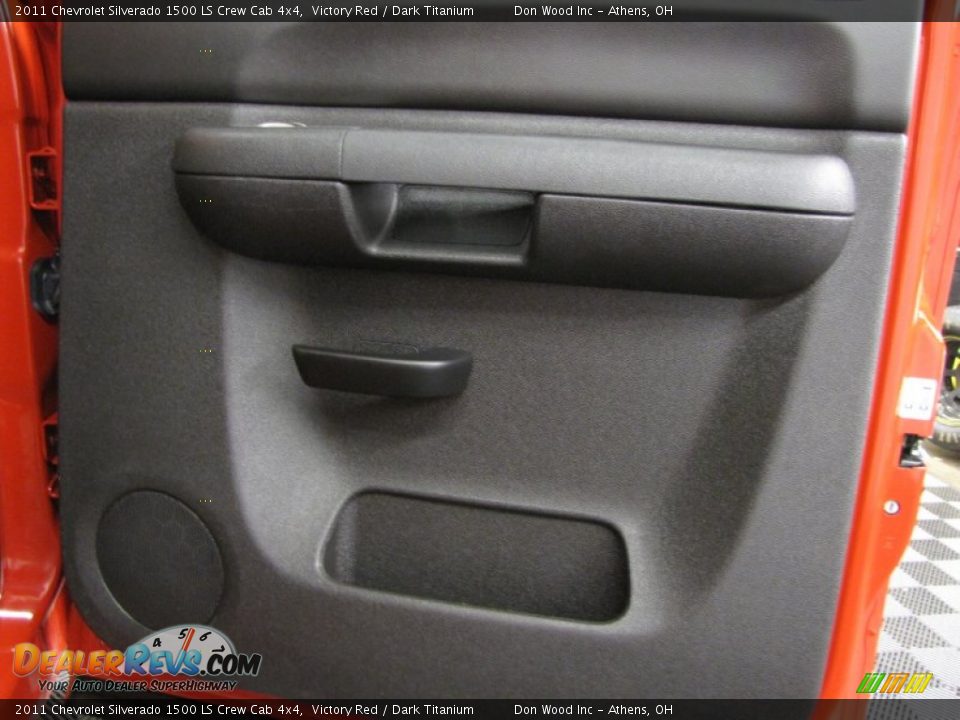 2011 Chevrolet Silverado 1500 LS Crew Cab 4x4 Victory Red / Dark Titanium Photo #13