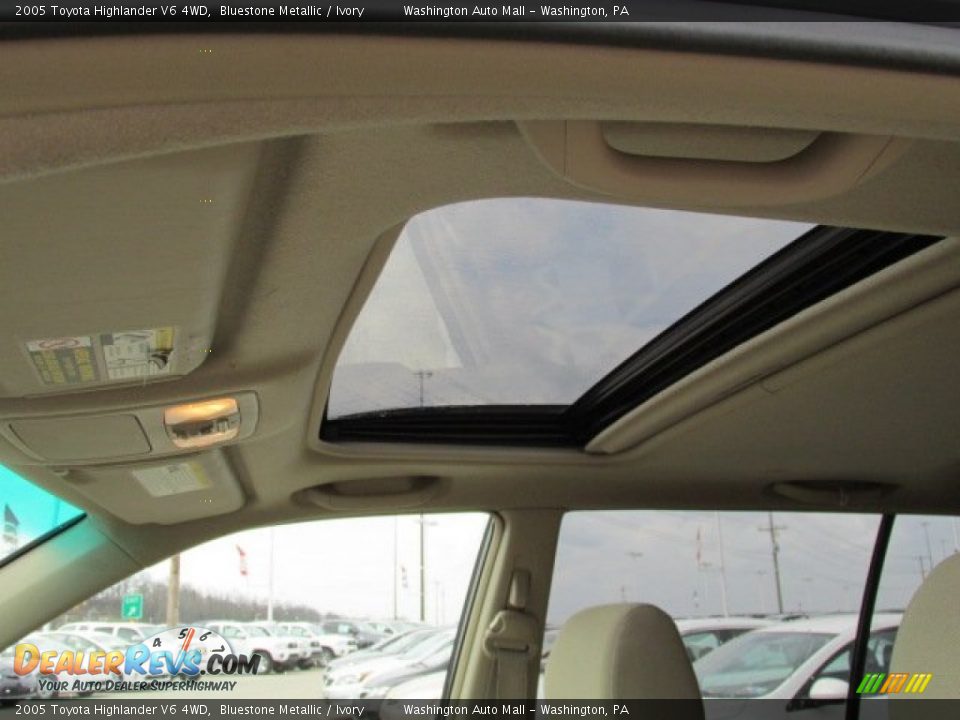 2005 Toyota Highlander V6 4WD Bluestone Metallic / Ivory Photo #13