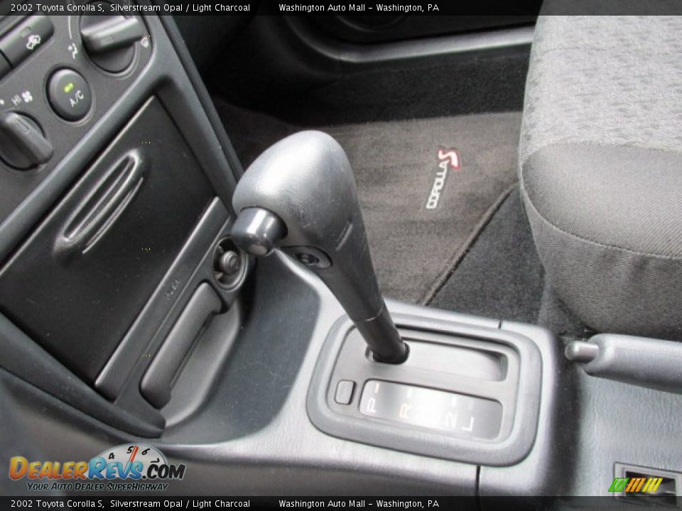 2002 Toyota Corolla S Shifter Photo #14