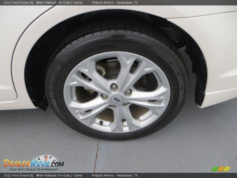 2012 Ford Fusion SE White Platinum Tri-Coat / Camel Photo #13