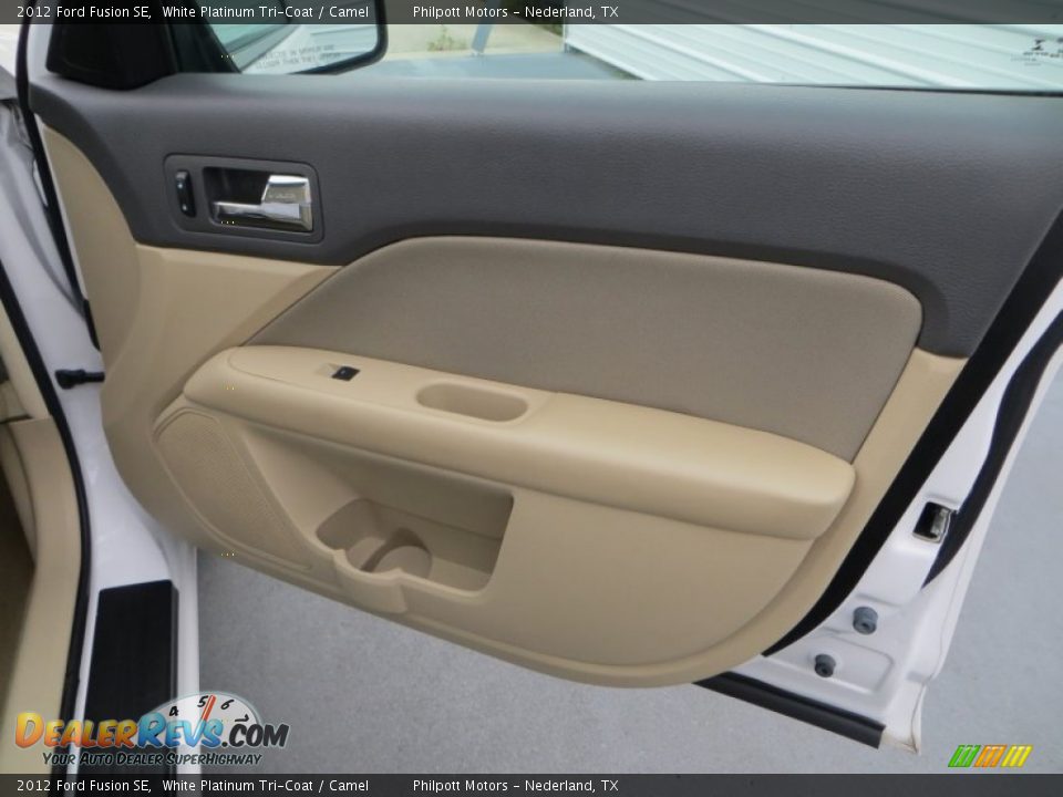 2012 Ford Fusion SE White Platinum Tri-Coat / Camel Photo #22