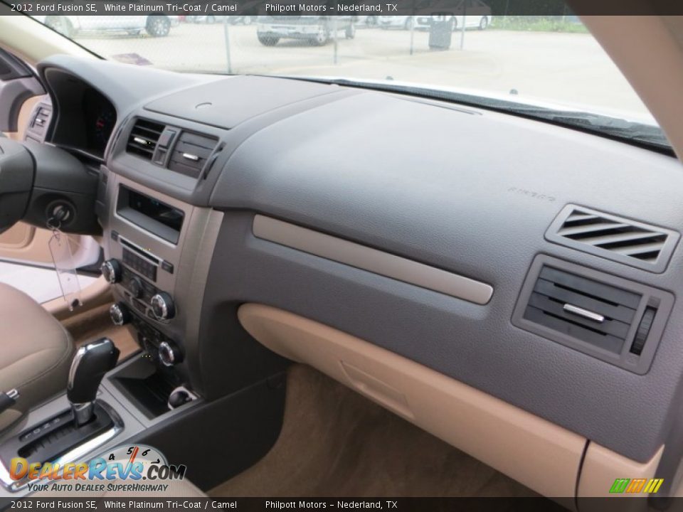 2012 Ford Fusion SE White Platinum Tri-Coat / Camel Photo #23