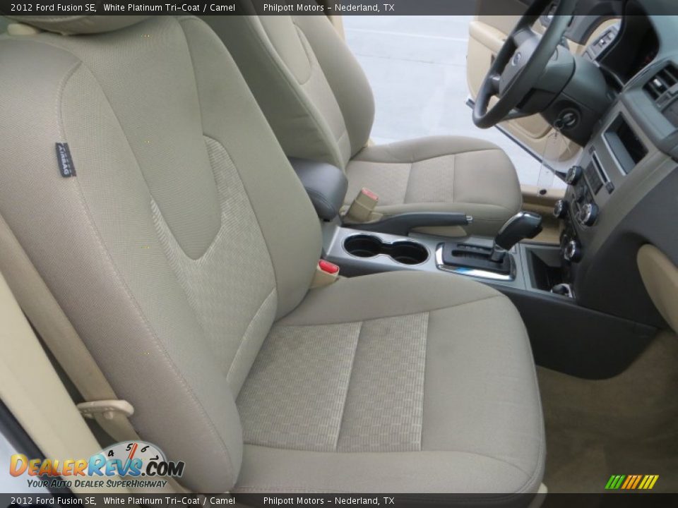 2012 Ford Fusion SE White Platinum Tri-Coat / Camel Photo #24