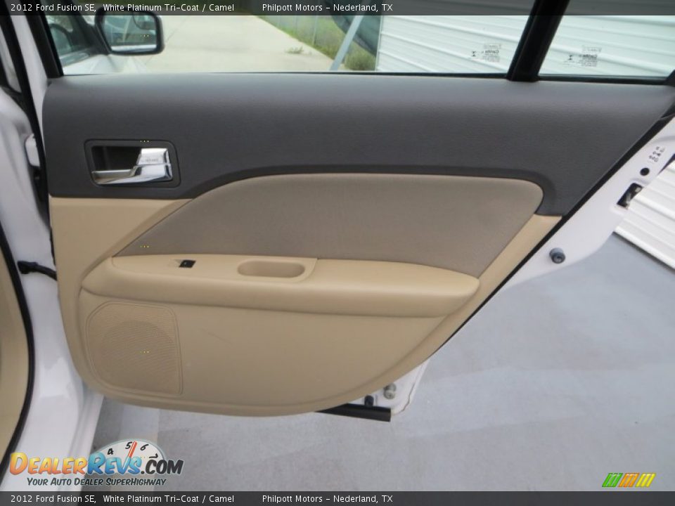 2012 Ford Fusion SE White Platinum Tri-Coat / Camel Photo #25
