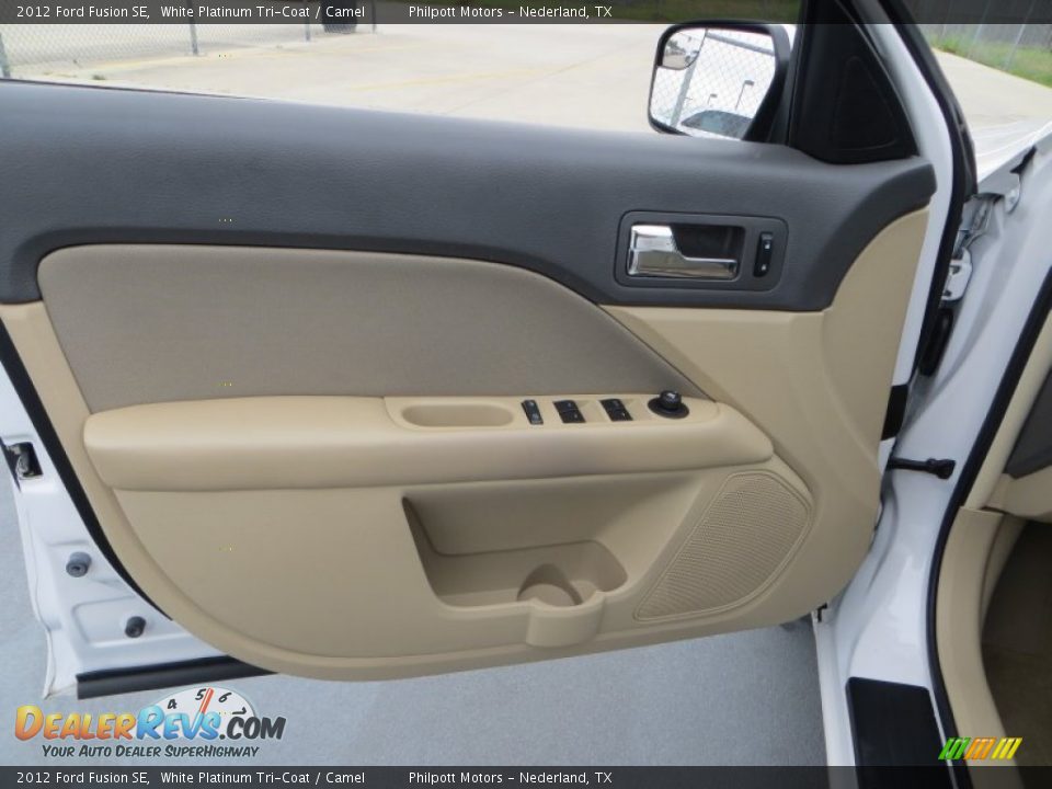 2012 Ford Fusion SE White Platinum Tri-Coat / Camel Photo #30
