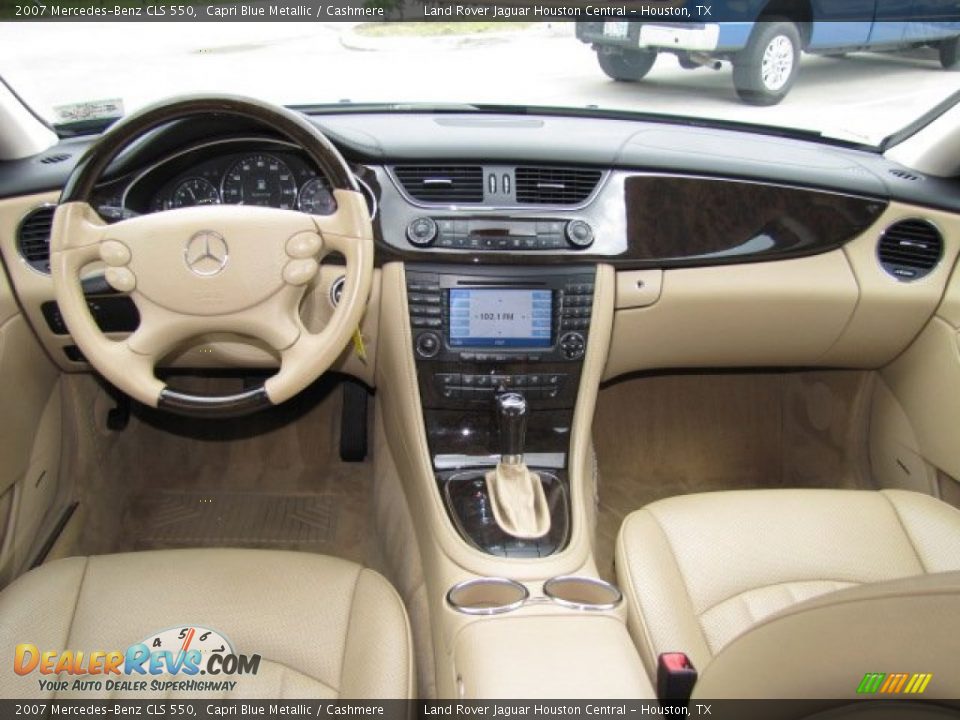Dashboard of 2007 Mercedes-Benz CLS 550 Photo #3