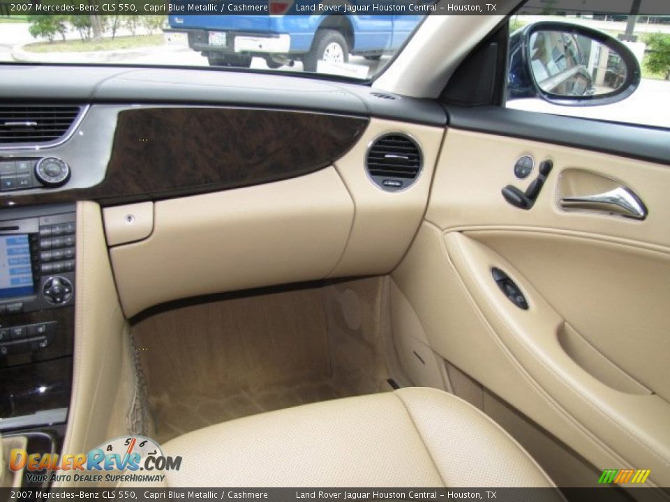 2007 Mercedes-Benz CLS 550 Capri Blue Metallic / Cashmere Photo #29