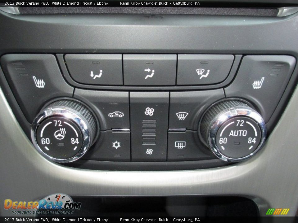 2013 Buick Verano FWD White Diamond Tricoat / Ebony Photo #24