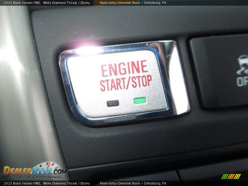 2013 Buick Verano FWD White Diamond Tricoat / Ebony Photo #25