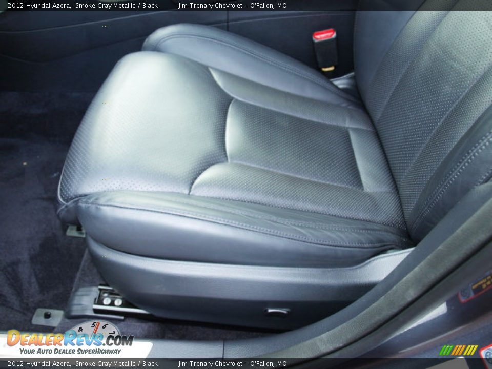 2012 Hyundai Azera Smoke Gray Metallic / Black Photo #16