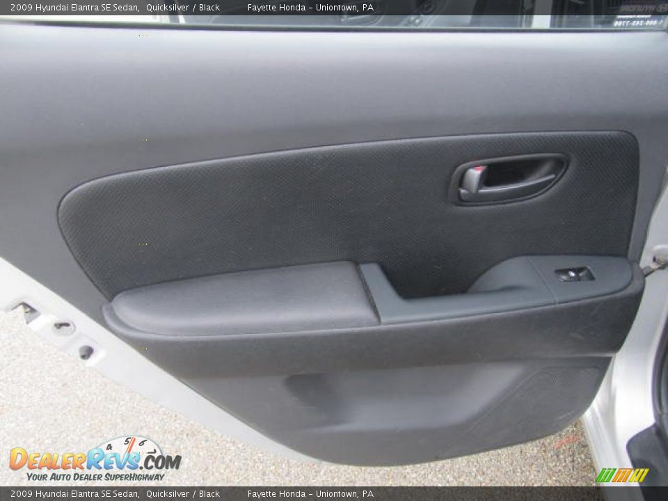 2009 Hyundai Elantra SE Sedan Quicksilver / Black Photo #10