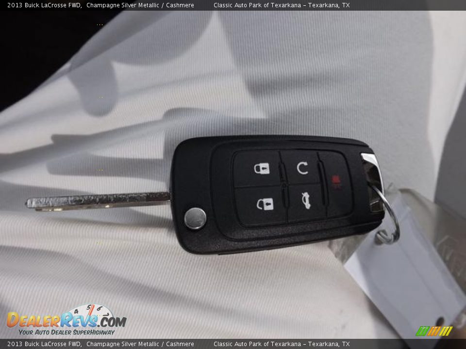 2013 Buick LaCrosse FWD Champagne Silver Metallic / Cashmere Photo #32
