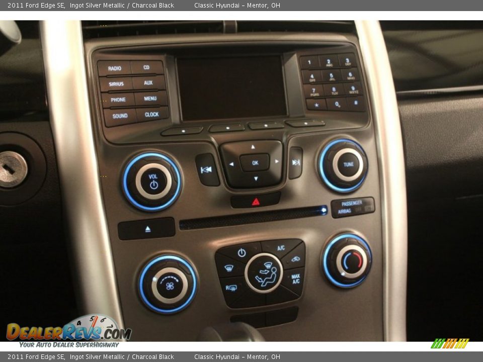 2011 Ford Edge SE Ingot Silver Metallic / Charcoal Black Photo #10