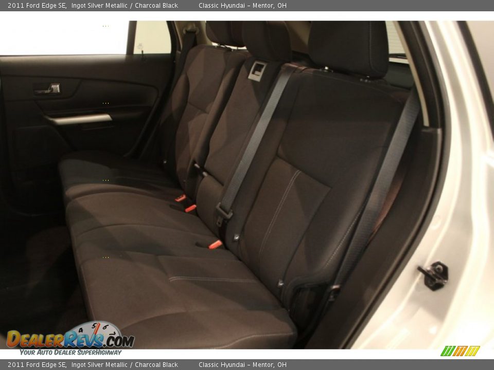 2011 Ford Edge SE Ingot Silver Metallic / Charcoal Black Photo #21