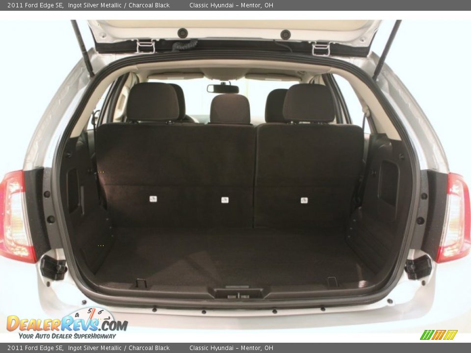 2011 Ford Edge SE Ingot Silver Metallic / Charcoal Black Photo #22
