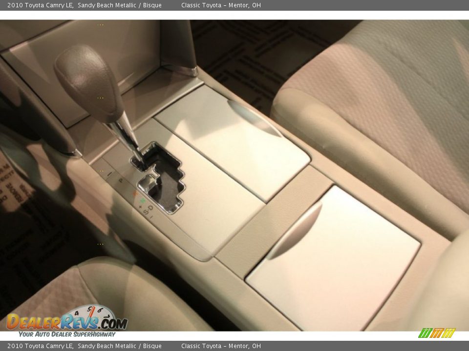 2010 Toyota Camry LE Sandy Beach Metallic / Bisque Photo #9