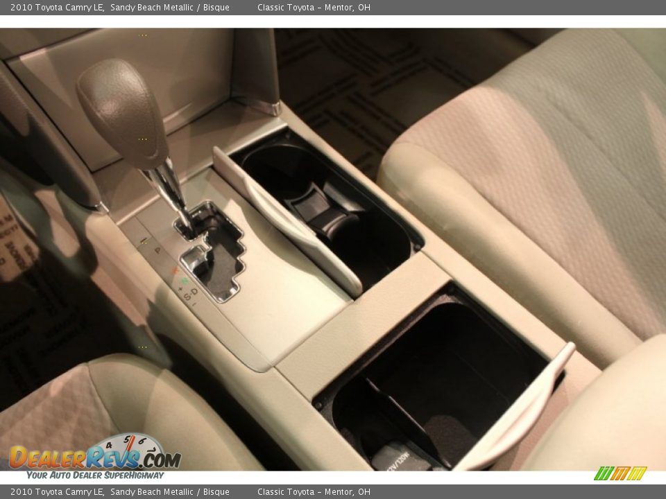 2010 Toyota Camry LE Sandy Beach Metallic / Bisque Photo #10