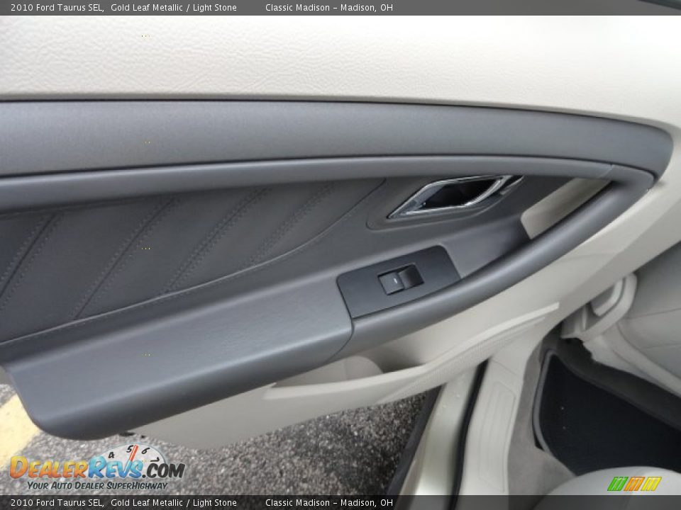 2010 Ford Taurus SEL Gold Leaf Metallic / Light Stone Photo #10