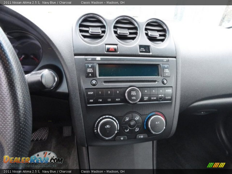 2011 Nissan Altima 2.5 S Navy Blue / Charcoal Photo #7