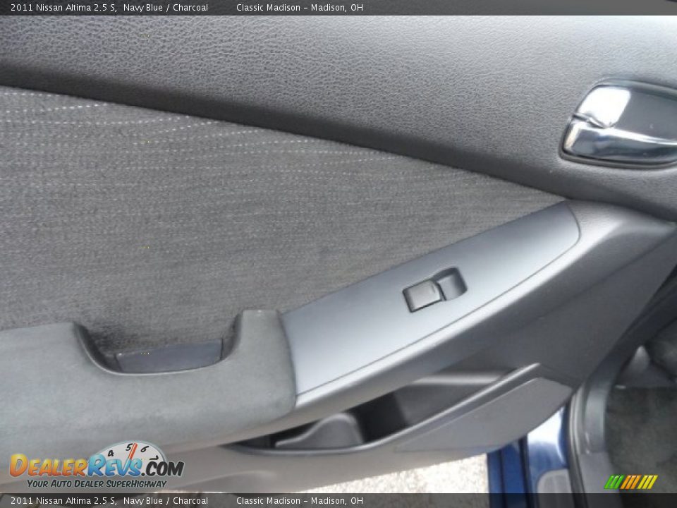 2011 Nissan Altima 2.5 S Navy Blue / Charcoal Photo #10