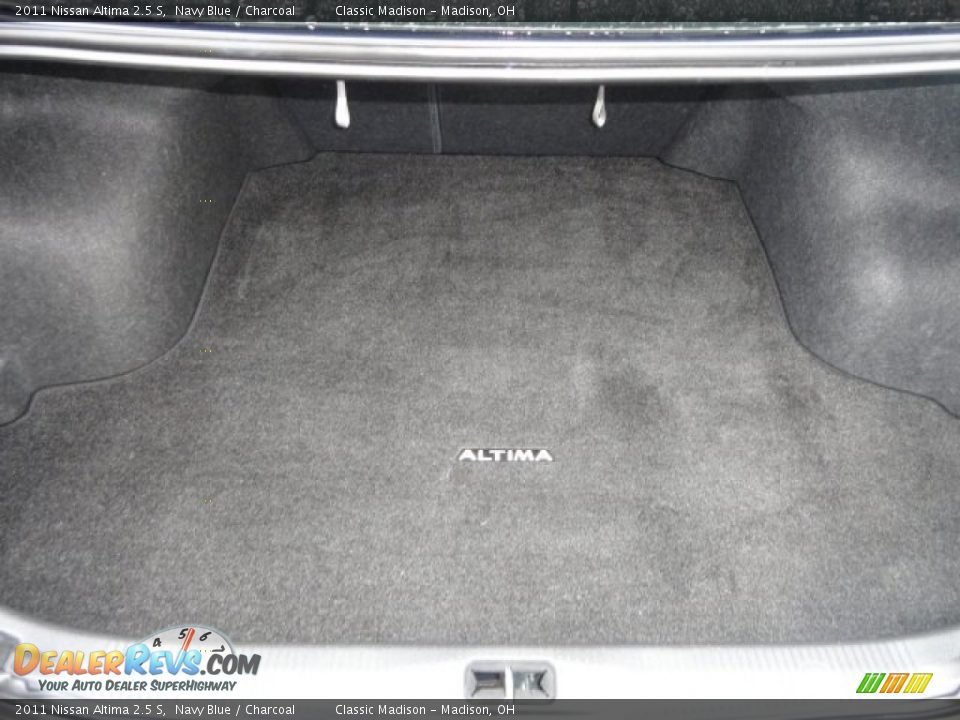 2011 Nissan Altima 2.5 S Navy Blue / Charcoal Photo #11