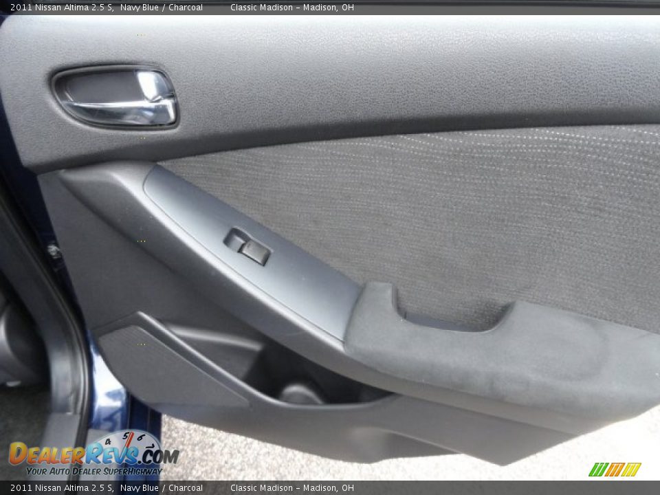 2011 Nissan Altima 2.5 S Navy Blue / Charcoal Photo #13