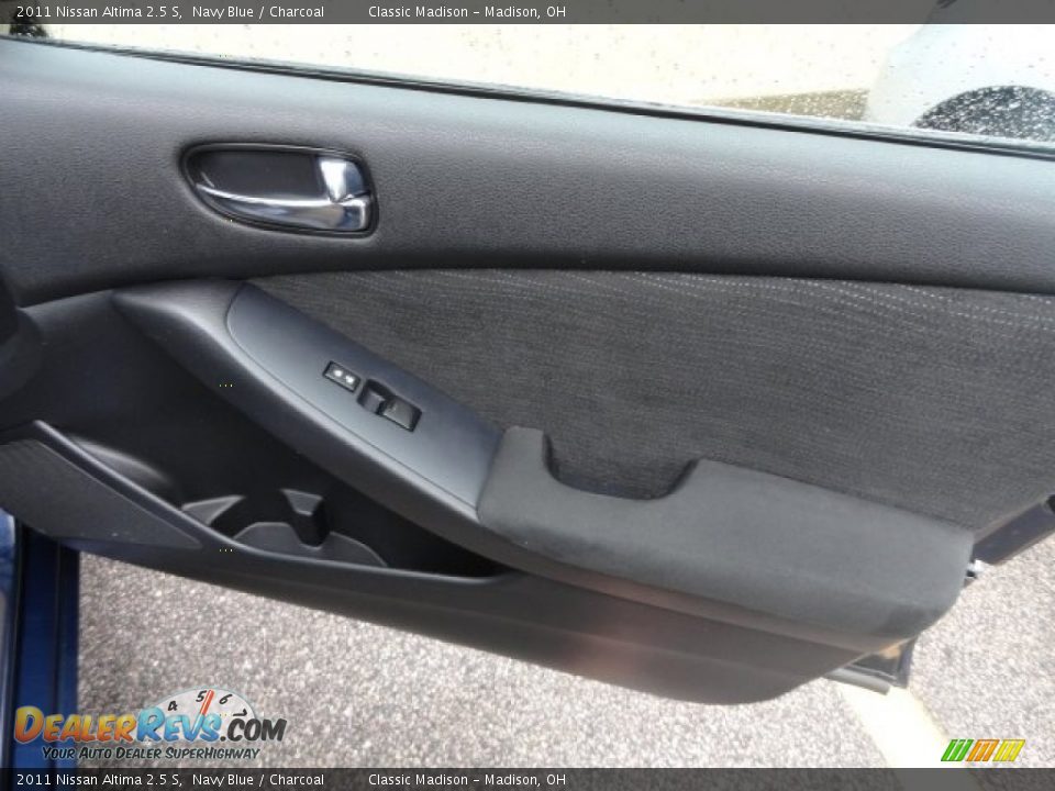 2011 Nissan Altima 2.5 S Navy Blue / Charcoal Photo #14