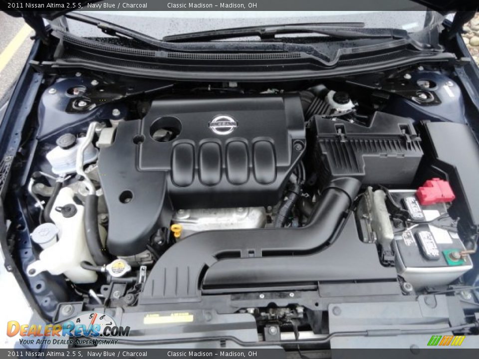 2011 Nissan Altima 2.5 S Navy Blue / Charcoal Photo #17