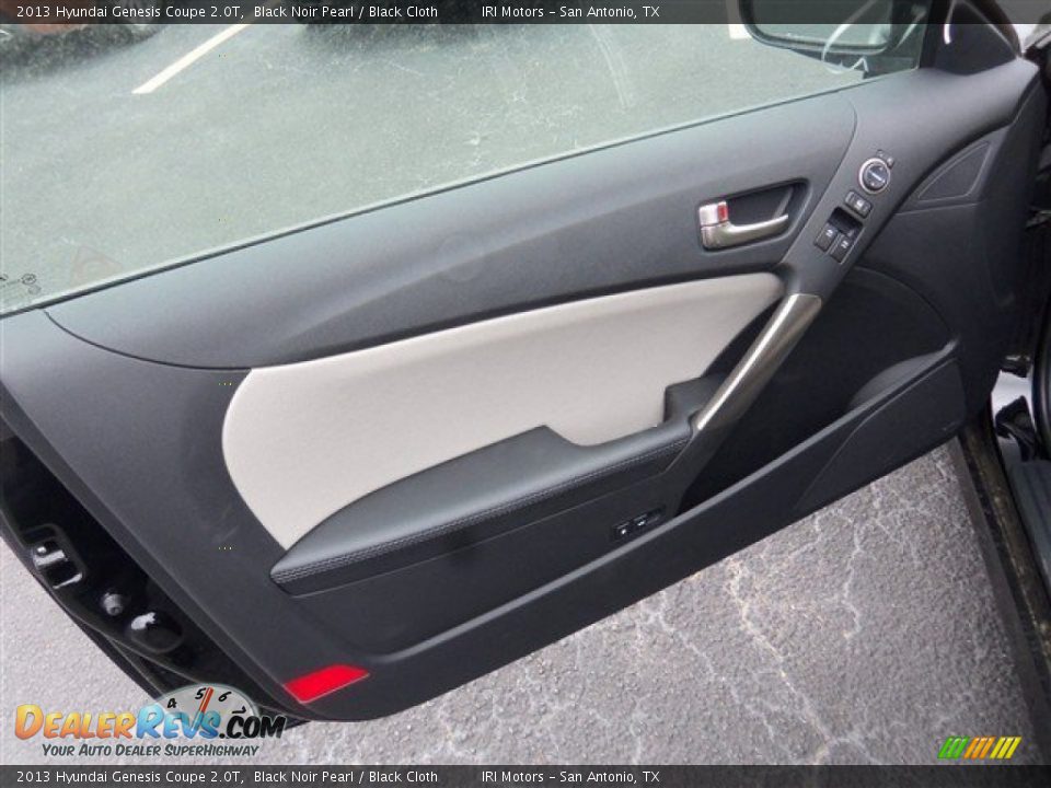2013 Hyundai Genesis Coupe 2.0T Black Noir Pearl / Black Cloth Photo #9