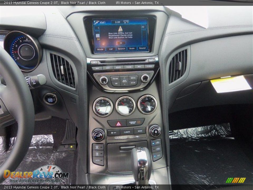 2013 Hyundai Genesis Coupe 2.0T Black Noir Pearl / Black Cloth Photo #13