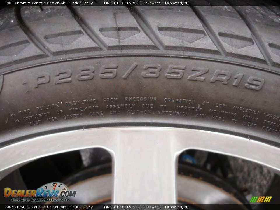 2005 Chevrolet Corvette Convertible Black / Ebony Photo #13