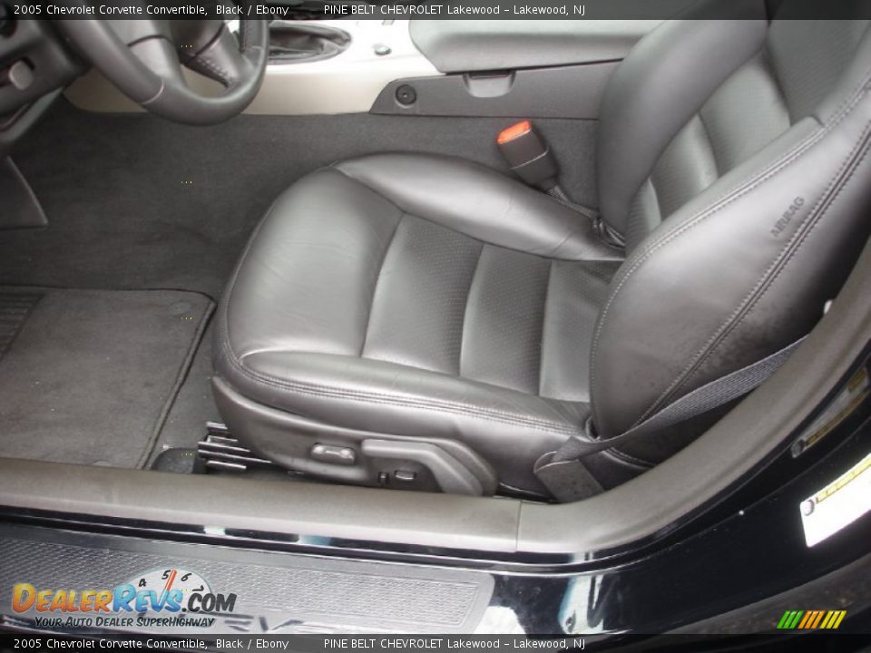 2005 Chevrolet Corvette Convertible Black / Ebony Photo #15
