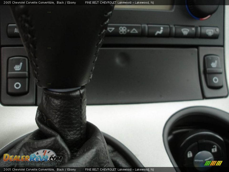 2005 Chevrolet Corvette Convertible Black / Ebony Photo #18
