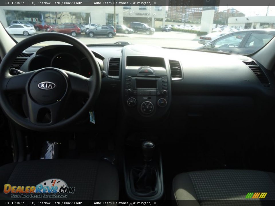 2011 Kia Soul 1.6 Shadow Black / Black Cloth Photo #12