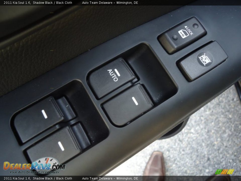 2011 Kia Soul 1.6 Shadow Black / Black Cloth Photo #13