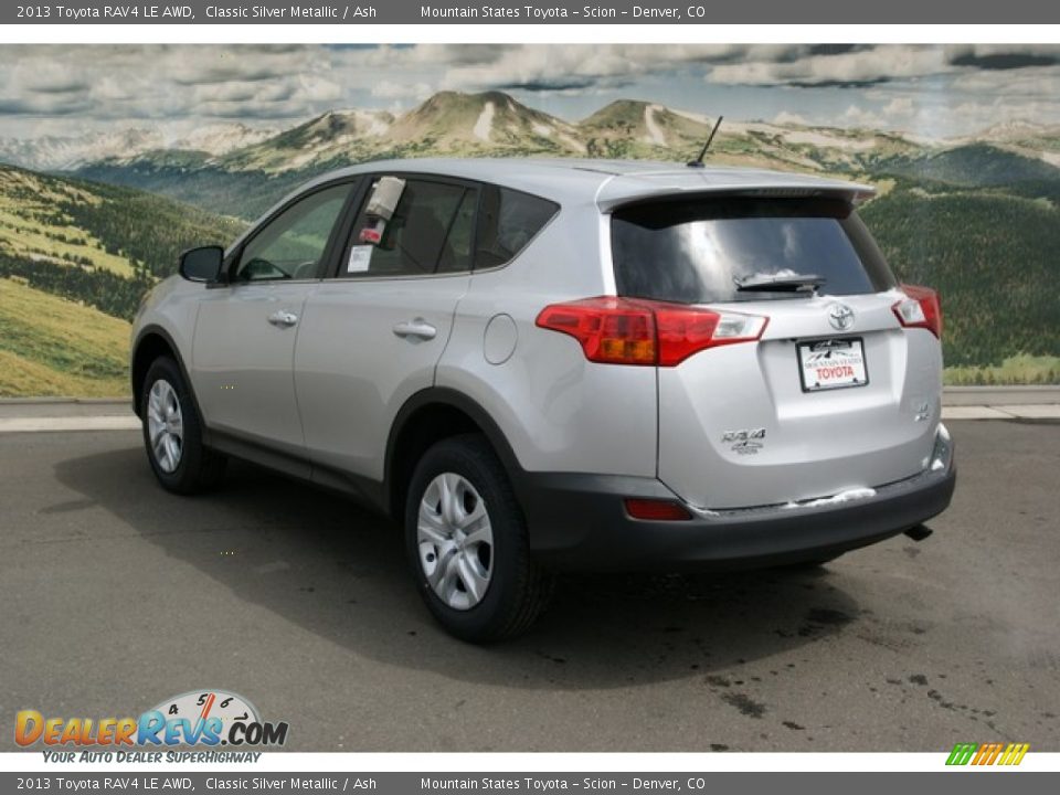 2013 Toyota RAV4 LE AWD Classic Silver Metallic / Ash Photo #2