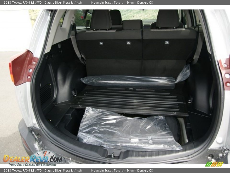 2013 Toyota RAV4 LE AWD Classic Silver Metallic / Ash Photo #8