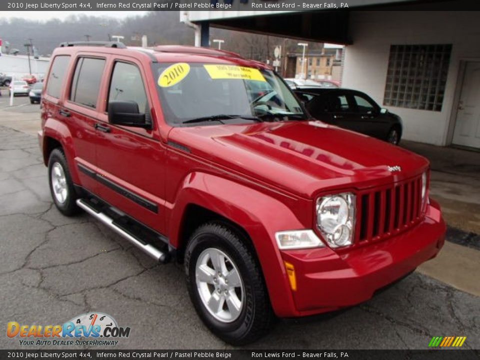 Front 3/4 View of 2010 Jeep Liberty Sport 4x4 Photo #2