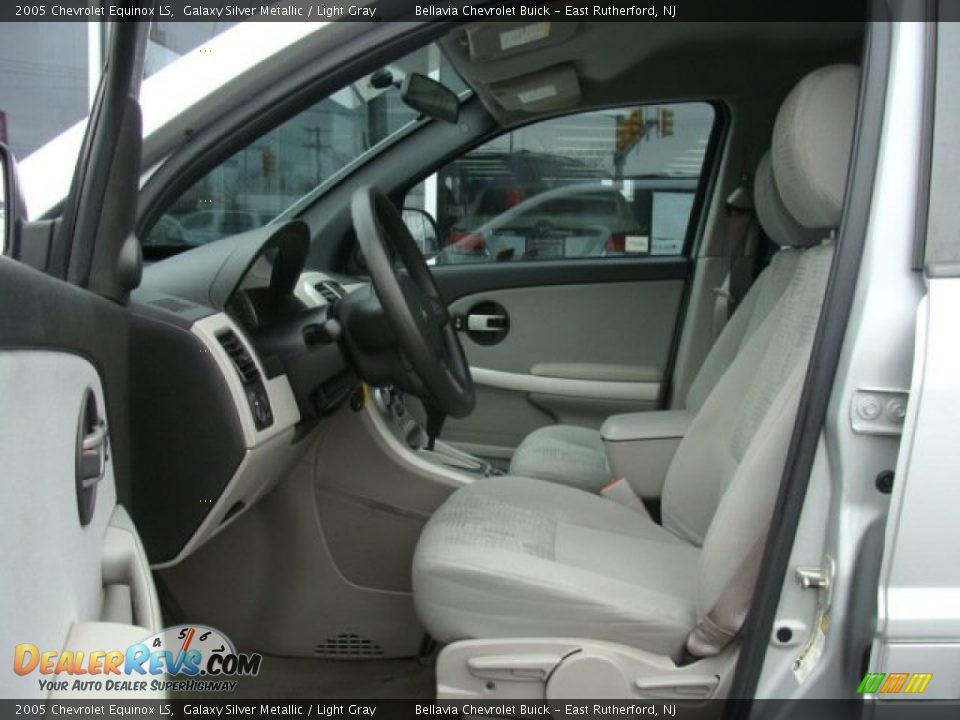 2005 Chevrolet Equinox LS Galaxy Silver Metallic / Light Gray Photo #7