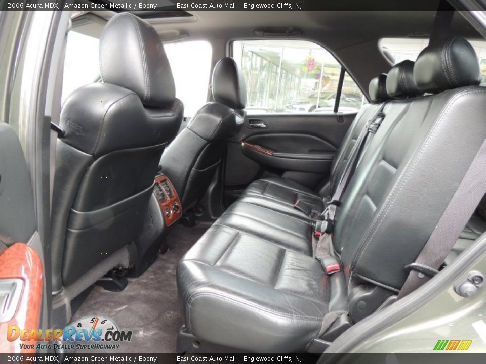 Rear Seat of 2006 Acura MDX  Photo #9