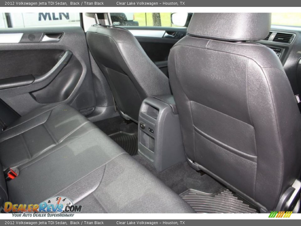 2012 Volkswagen Jetta TDI Sedan Black / Titan Black Photo #32