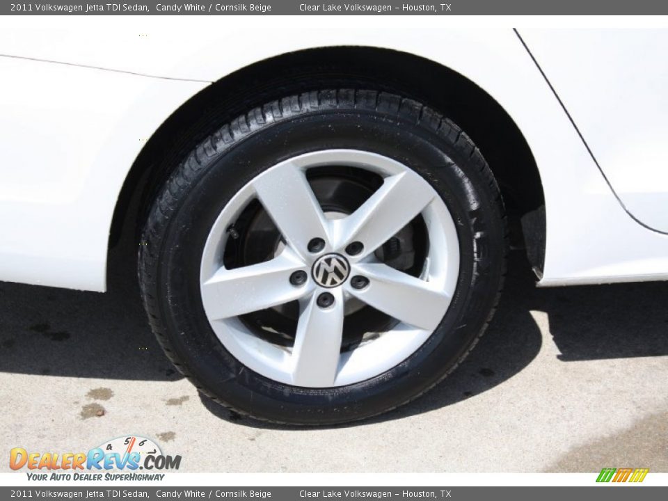 2011 Volkswagen Jetta TDI Sedan Candy White / Cornsilk Beige Photo #10