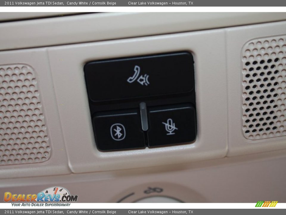 2011 Volkswagen Jetta TDI Sedan Candy White / Cornsilk Beige Photo #20